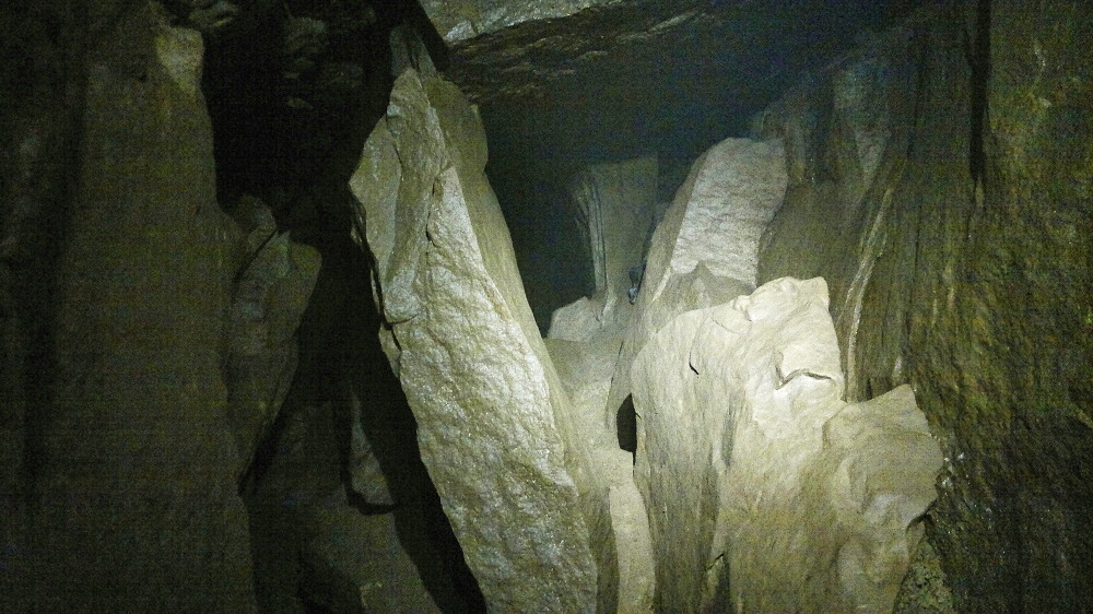 Jaskinia-malinowska-n8-2015-05-31-322